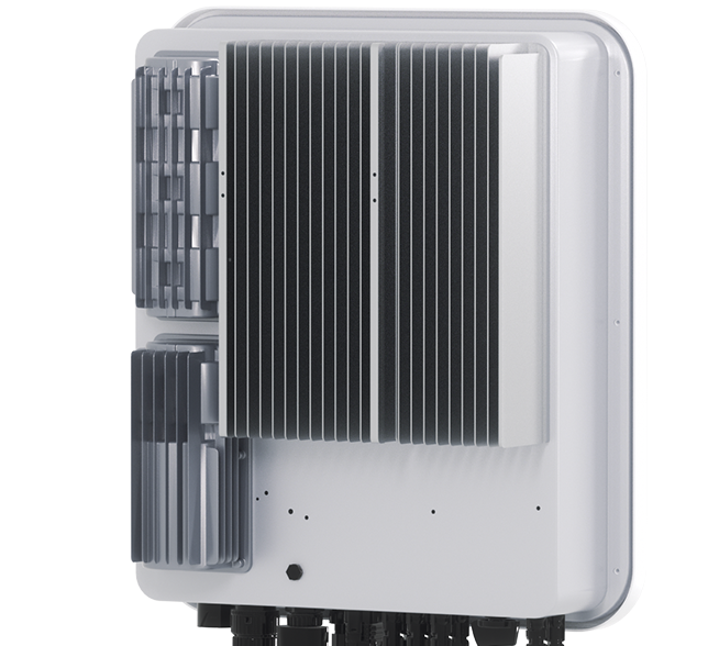 Back view of the Solavita three-phase hybrid inverter, displaying its robust cooling fins and various connection ports, optimized for home solar energy storage integration. Compatible with a 5.12kW battery pack, this hybrid inverter is designed to support efficient energy management in residential settings.