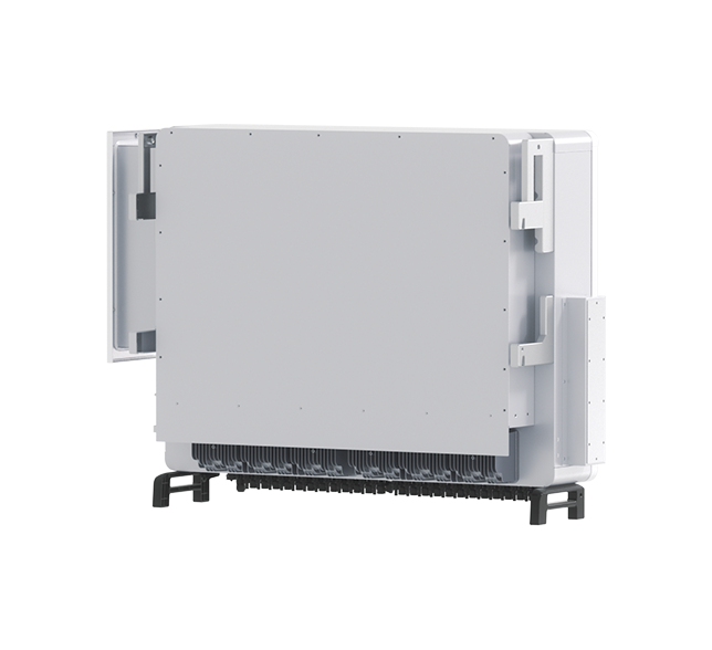 Rear view of Solavita on-grid inverter showcasing heat dissipation fins and multiple connection ports, optimized for commercial and industrial (C&I) applications. Ideal for efficient power management in three-phase solar inverter systems.